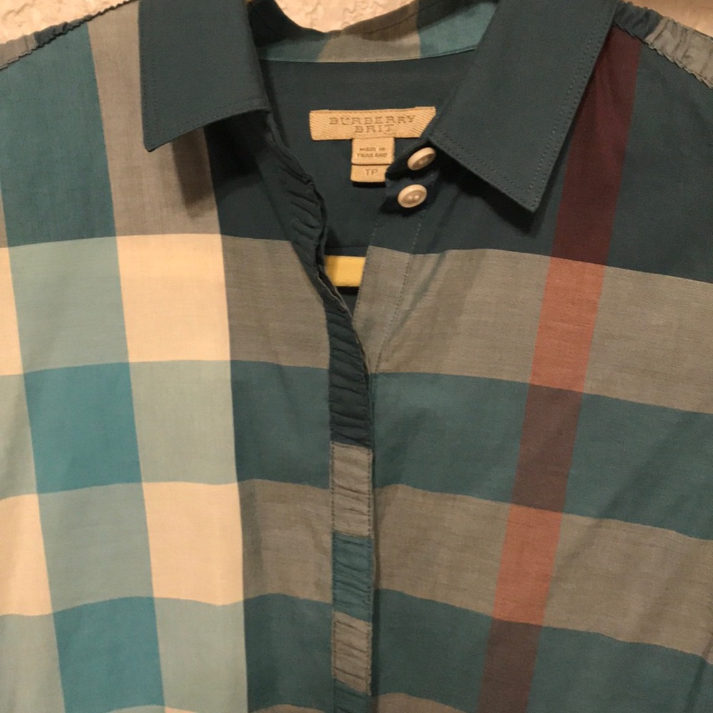 Burberry button down - Picture 6 of 6
